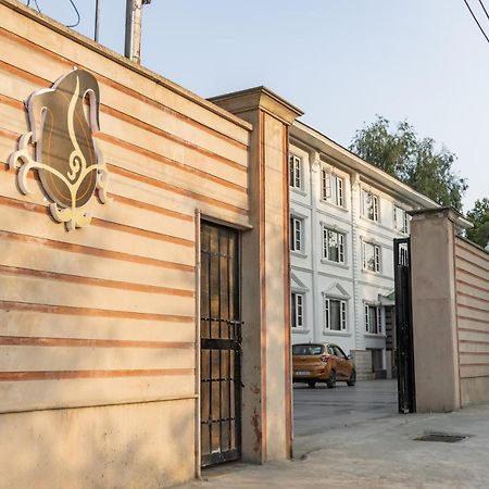 Paisley Palace Hotel Srinagar  Exterior photo